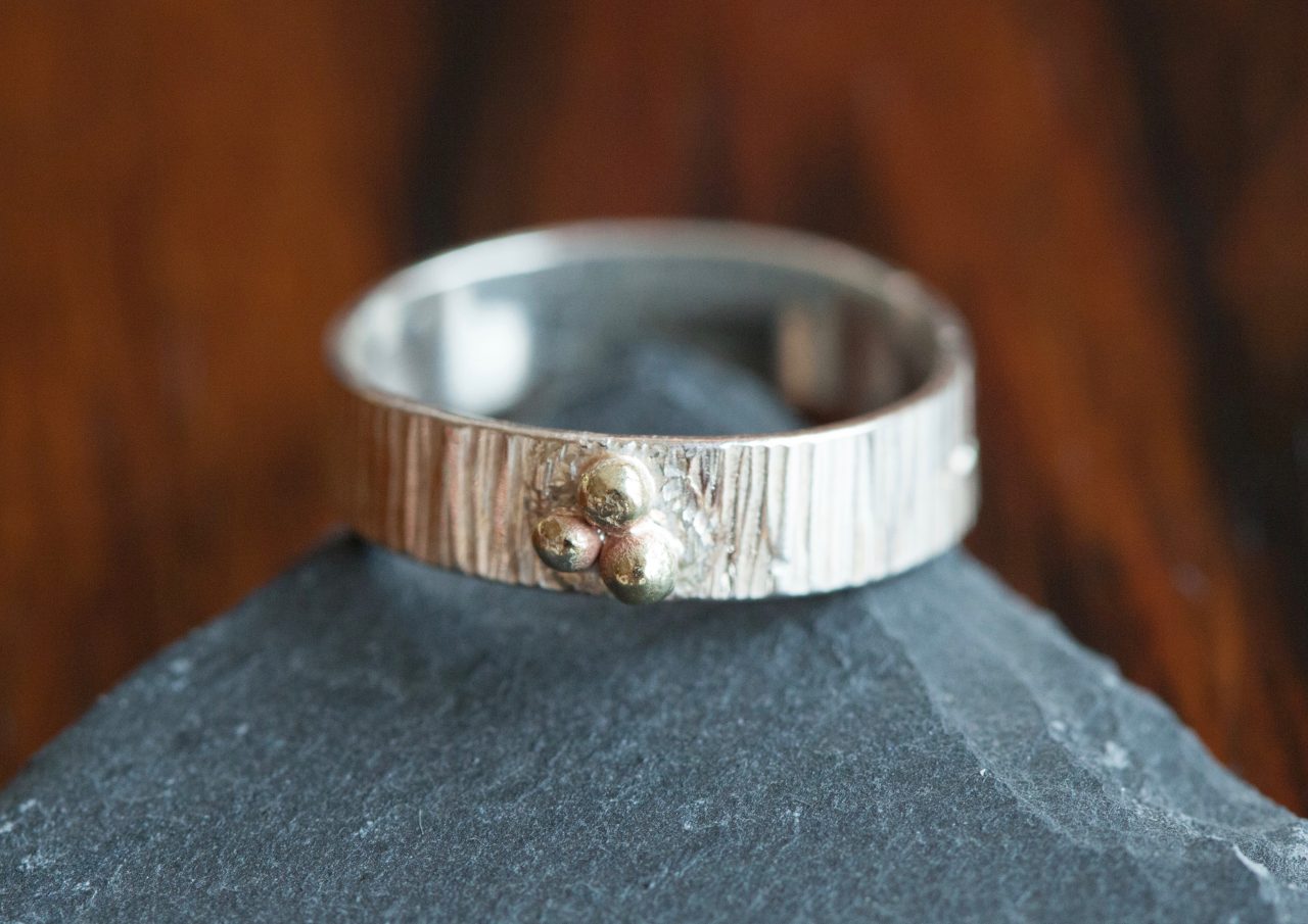 Wide Textured Ring with Golds Balls - Image 2