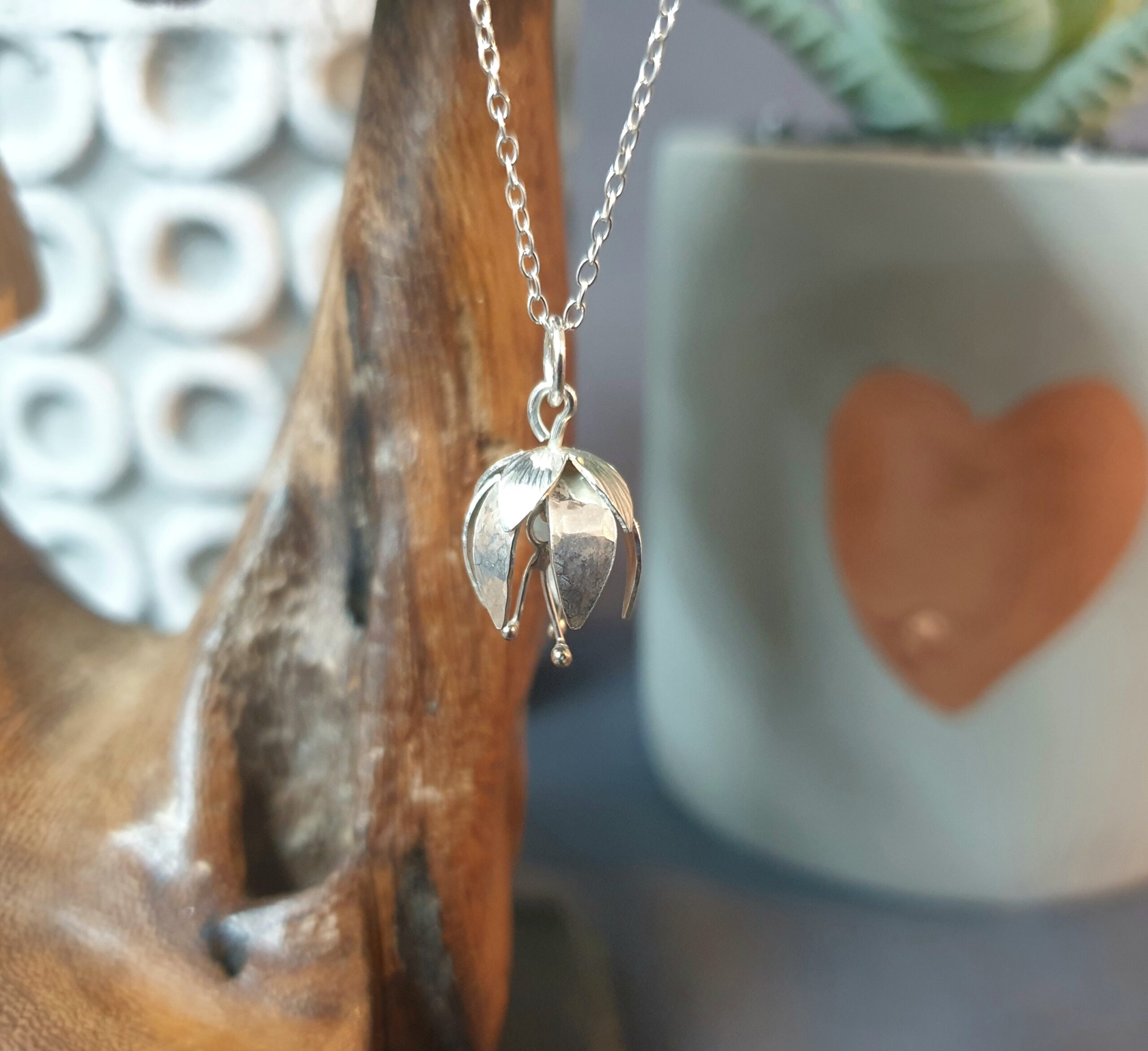 Fuchsia Pendant