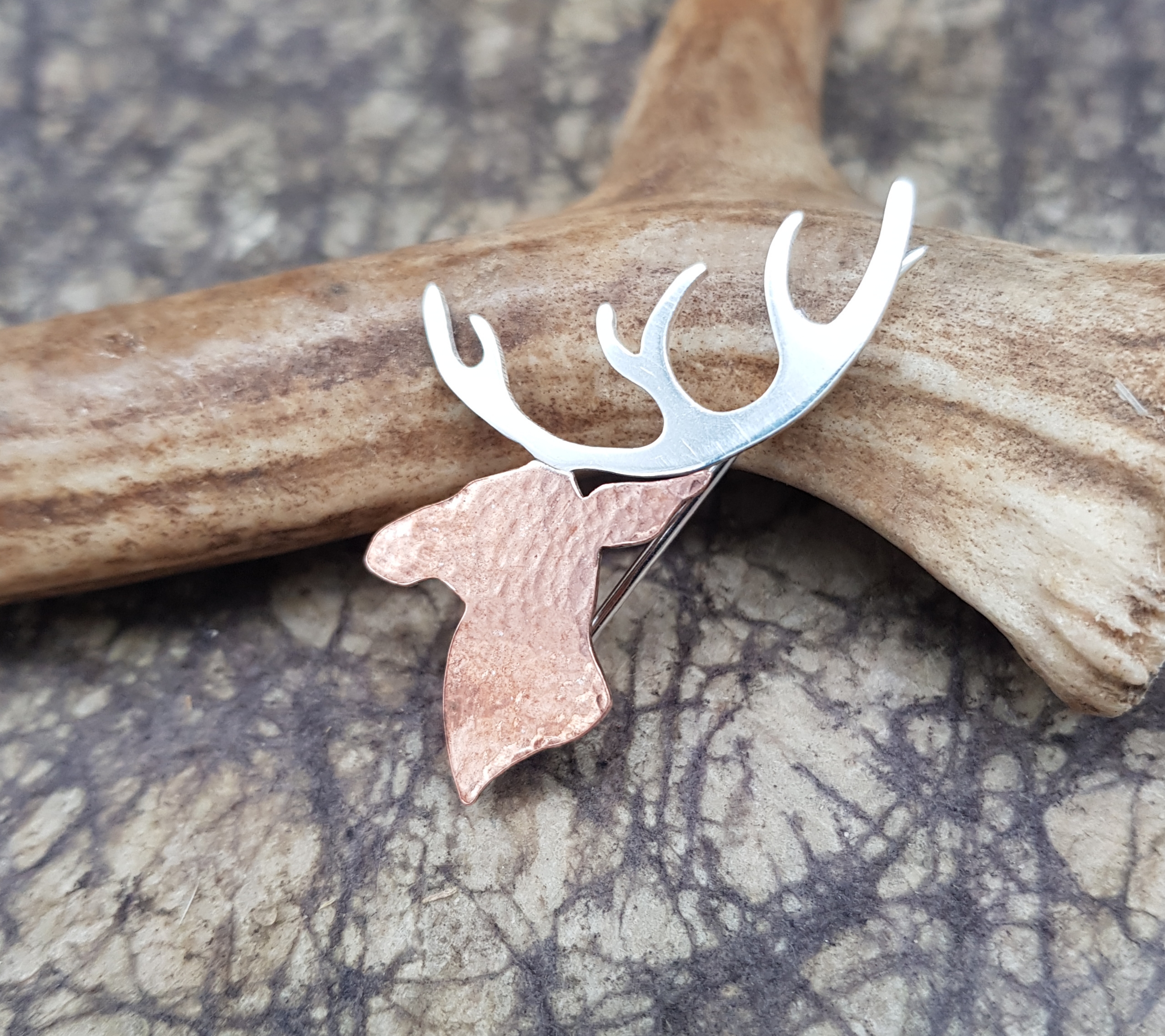 Stag Brooch - Image 2
