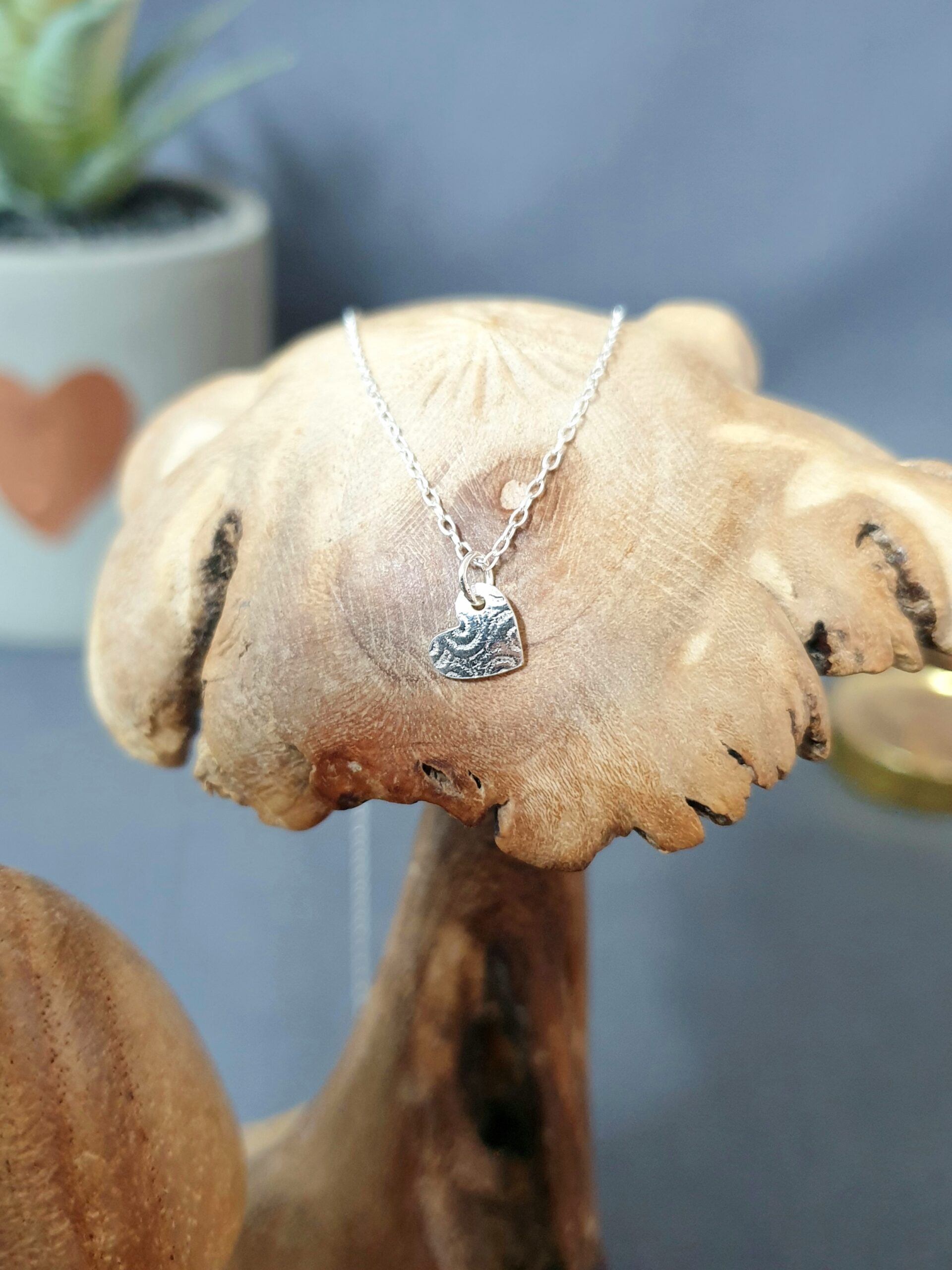 Friendship Love Tiny Silver Heart Necklace - Image 3